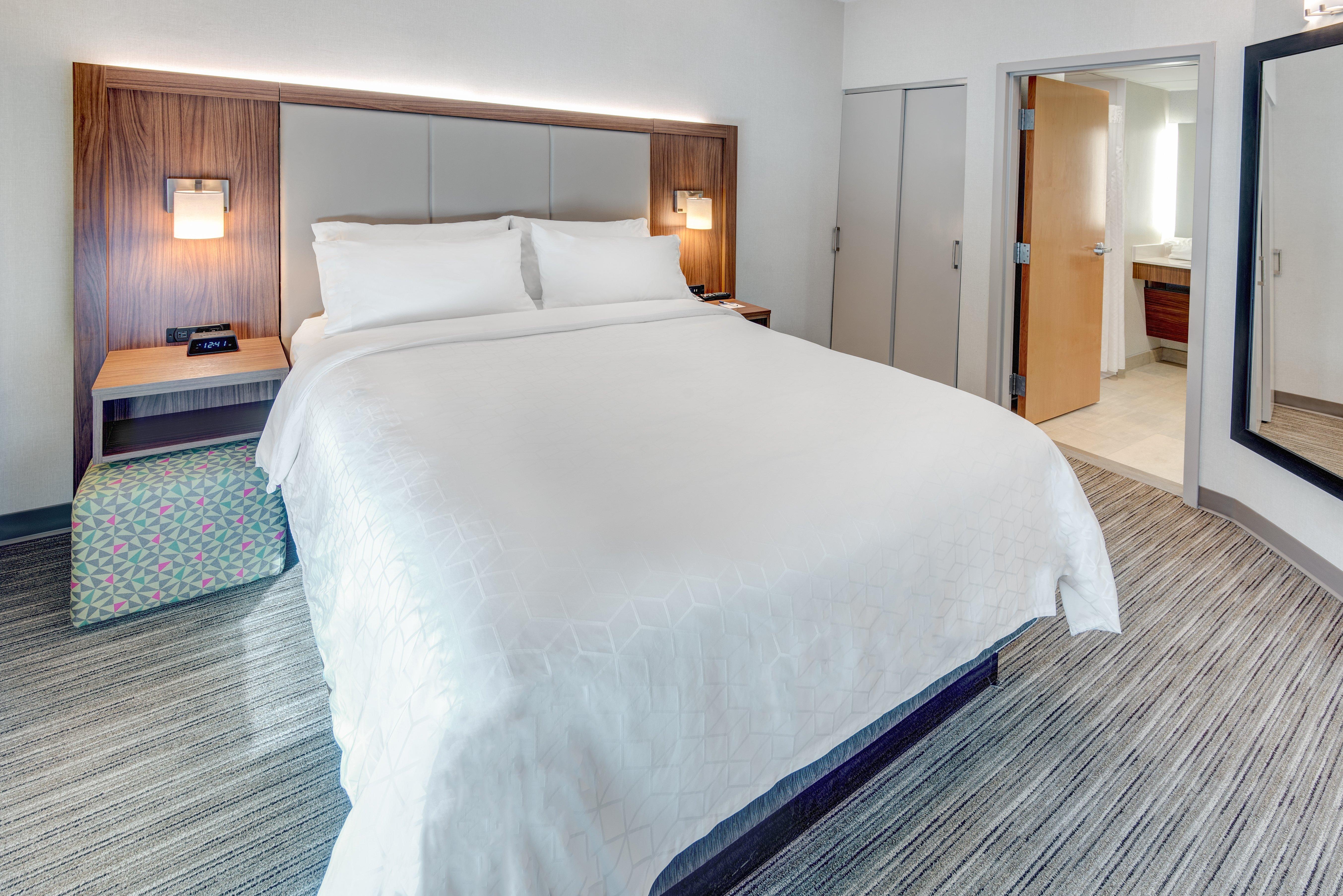 Holiday Inn Express & Suites West Long Branch - Eatontown By Ihg Exterior foto